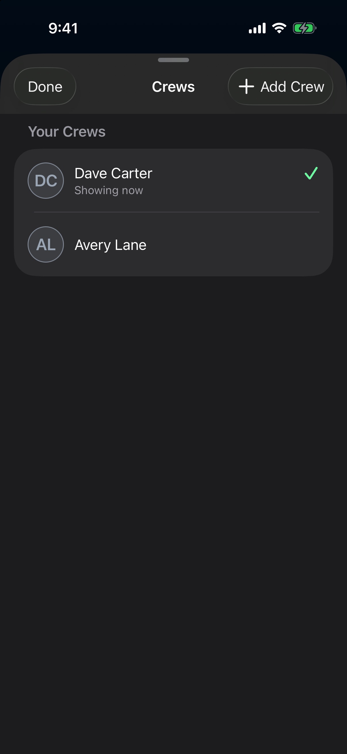 Crews list with two fictional crewmembers, Dave Carter and Avery Lane. Highlighted: Dave Carter, showing now.